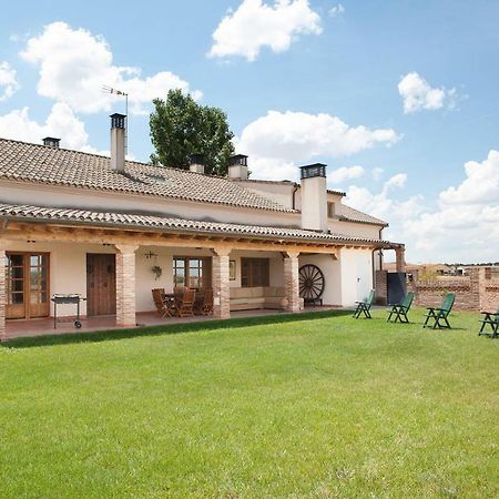 Casa Roble Guest House Almenara de Tormes Екстериор снимка