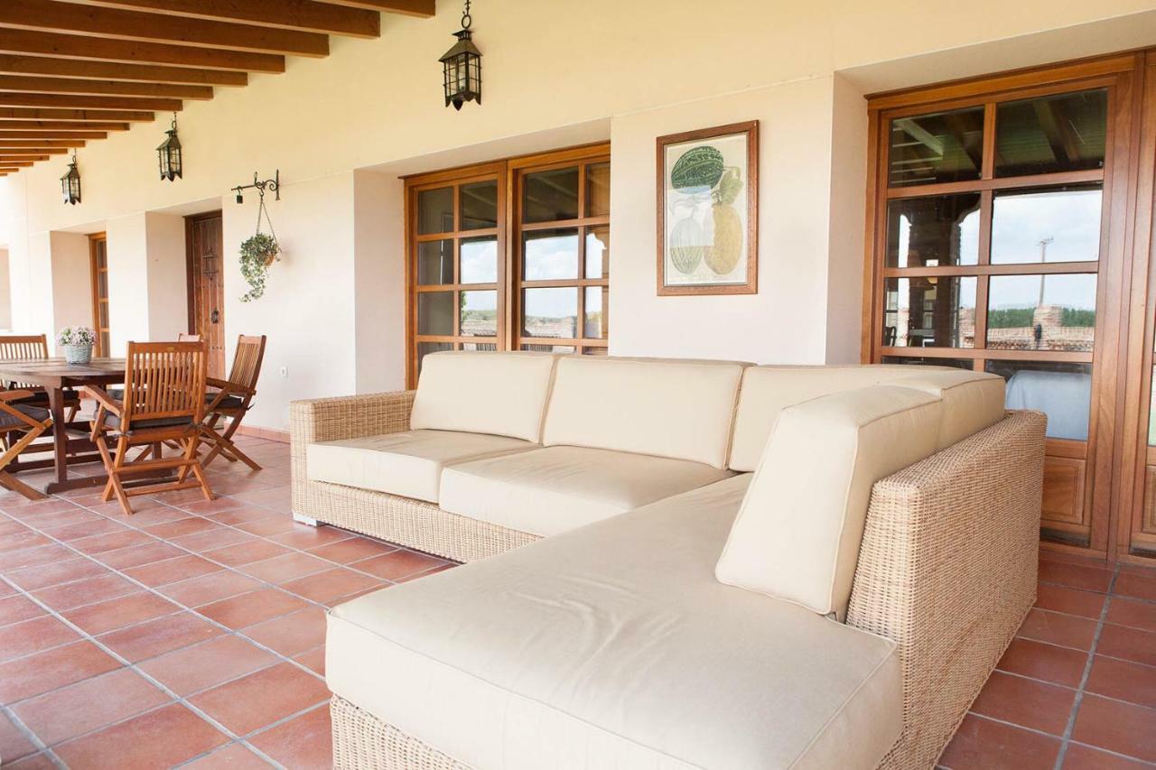 Casa Roble Guest House Almenara de Tormes Екстериор снимка