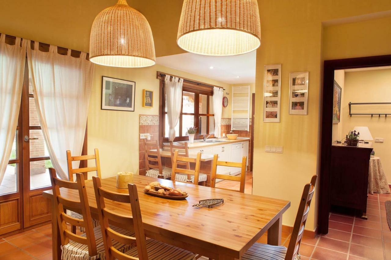 Casa Roble Guest House Almenara de Tormes Екстериор снимка