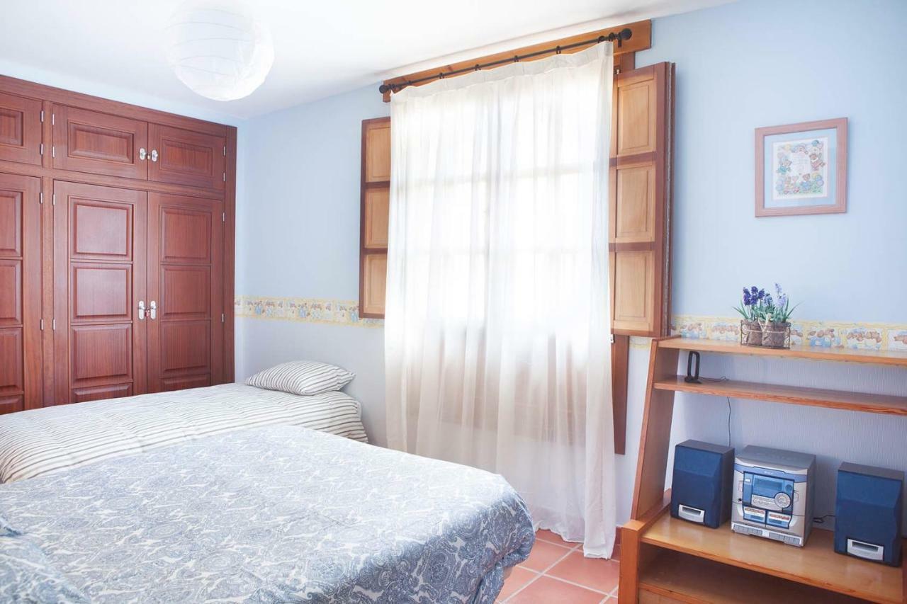 Casa Roble Guest House Almenara de Tormes Екстериор снимка