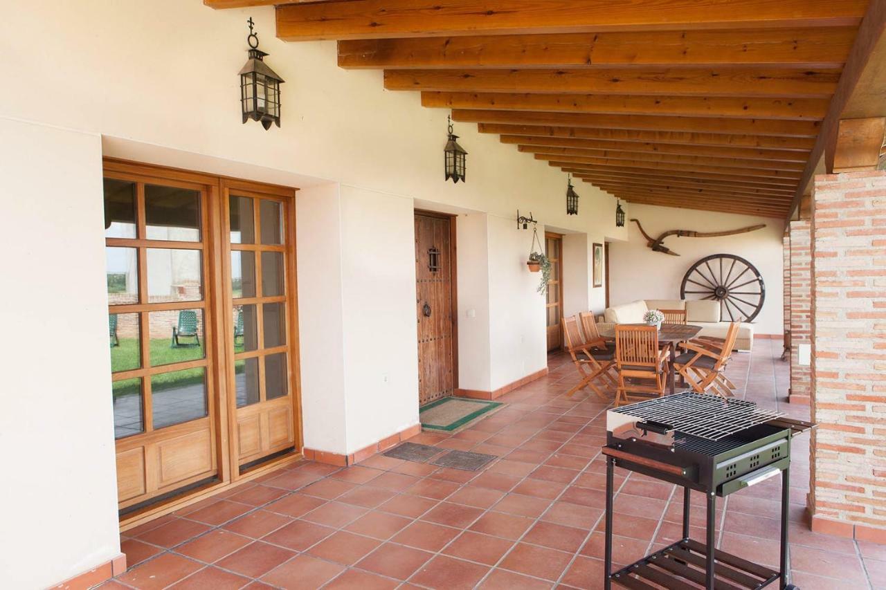 Casa Roble Guest House Almenara de Tormes Екстериор снимка