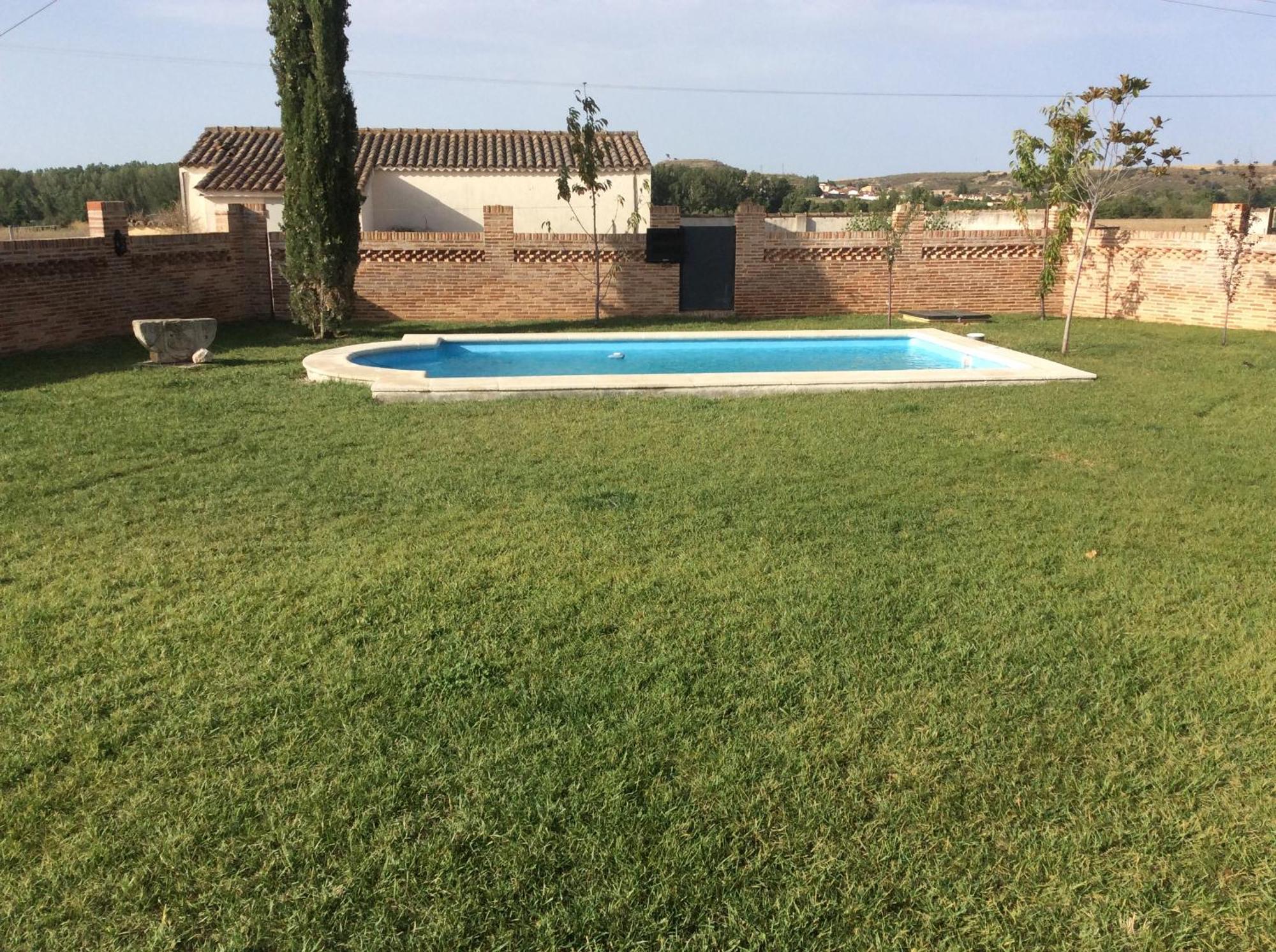 Casa Roble Guest House Almenara de Tormes Екстериор снимка